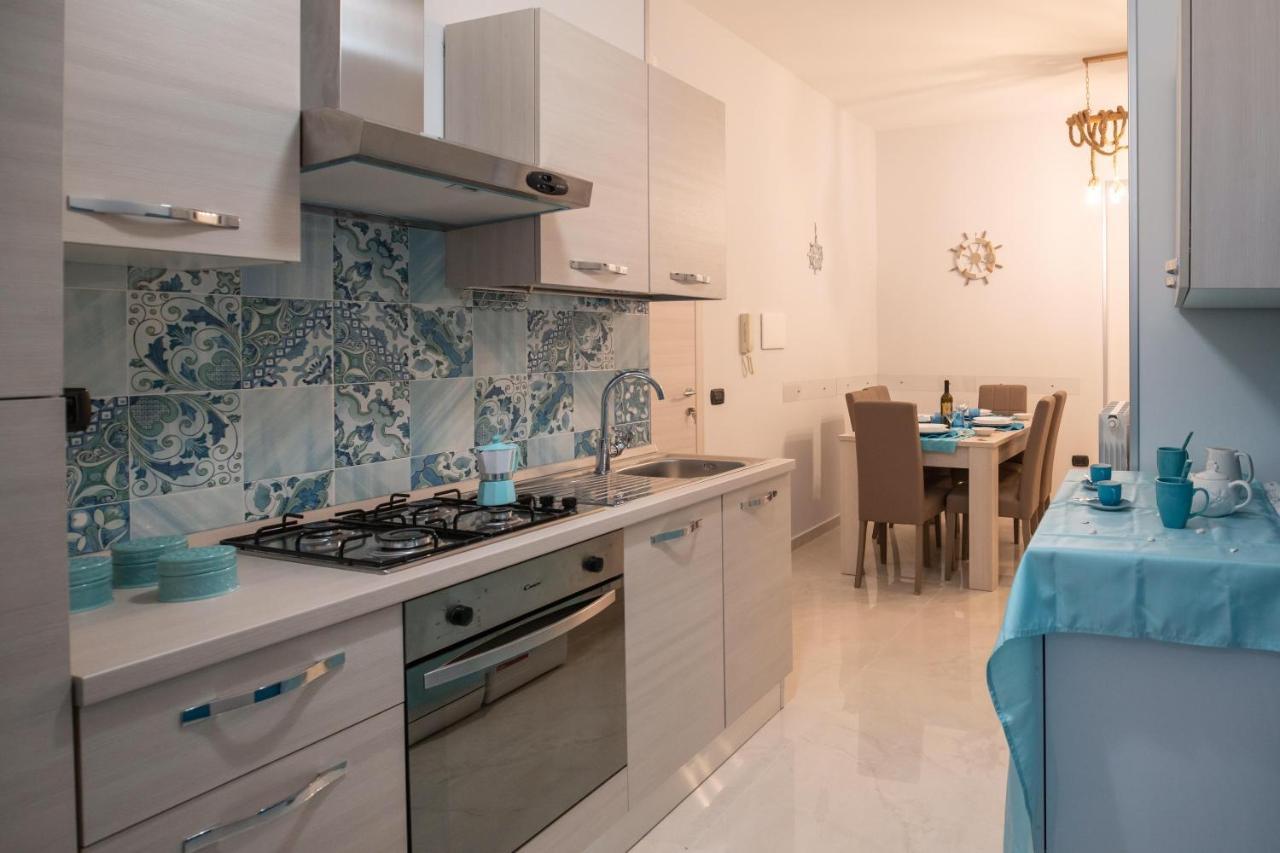 Apartamento New In! Syrenuse At Santa Lucia Nápoles Exterior foto