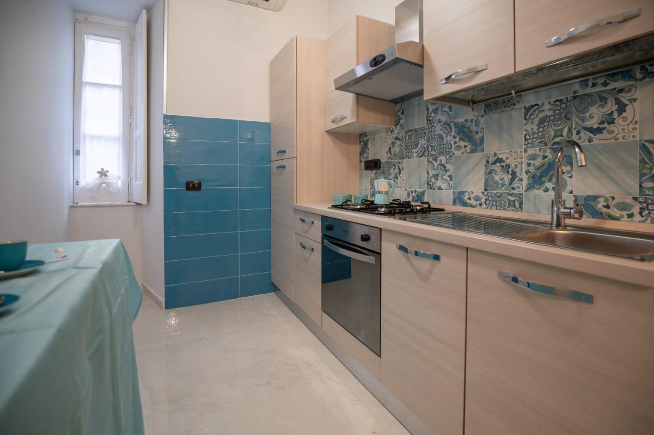 Apartamento New In! Syrenuse At Santa Lucia Nápoles Exterior foto